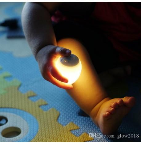 Детский силиконовый ночник на подставке "Яйцо"