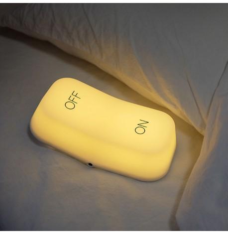 Світильник-нічник "Кнопка On Off" (жовте світло)