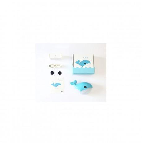 Світильник-нічник з датчиком руху "Кит"