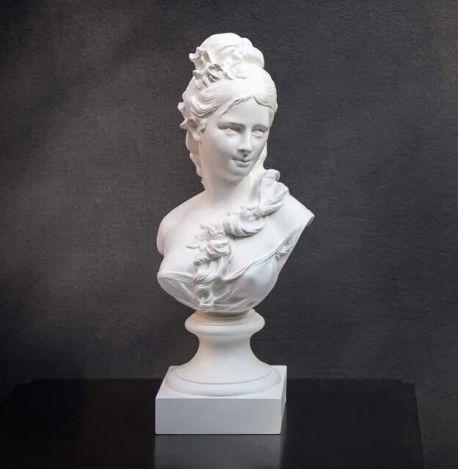 Гипсовый бюст девушки (белый), 32,5 см