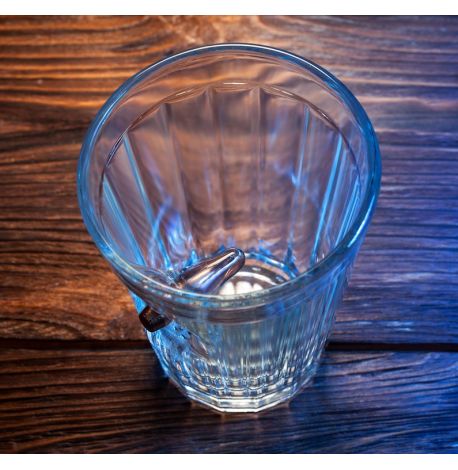 Граненый стакан с пулей 7.62 мм