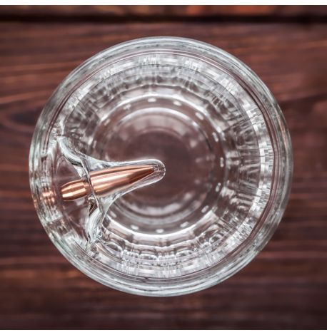 Граненый стакан с пулей 7.62 мм