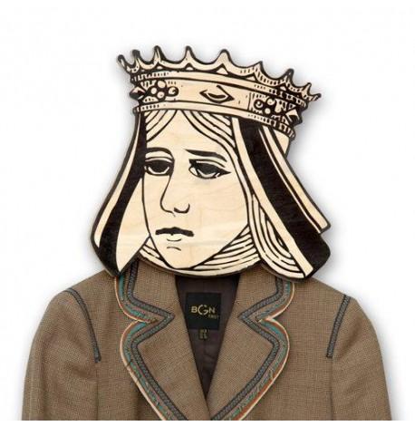 Настенная вешалка-крючок "Королева"