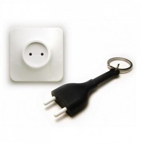 Ключница настенная и брелок для ключей Unplug Qualy (белый-черный)