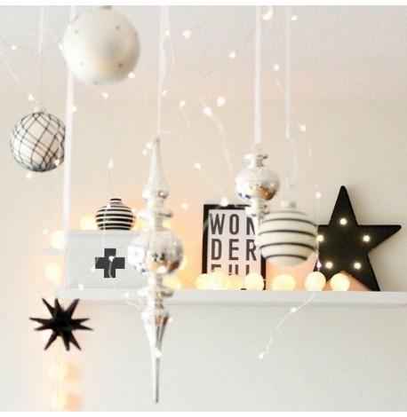 Тайская LED-гирлянда White (10 шариков) линия на батарейках