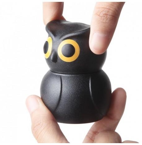 Стоппер для бутылки Owl Stopper Qualy (черный)