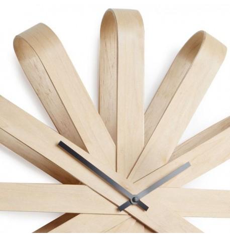 Настінний годинник з дерева Ribbonwood Umbra, 51 см