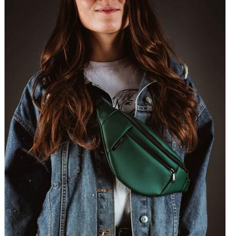 Поясная сумка-бананка зеленая кожаная