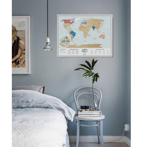 Скретч-карта світу Travel Map Holiday Lagoon World (англійська мова) в тубусі