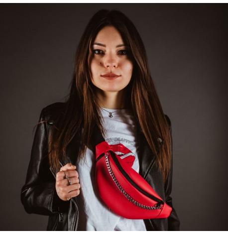 Поясна сумка-бананка червона шкіряна з ланцюжком