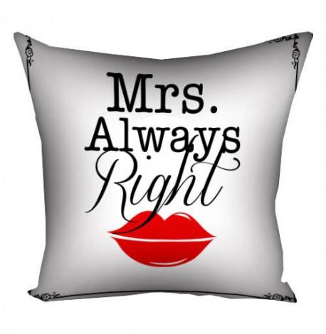 Подушка Mrs. Always Right (40х40 см)