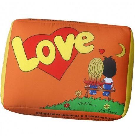 Подушка Lovе (оранжевая)