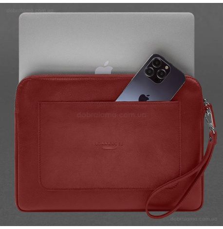 Кожаный чехол для ноутбука на молнии с карманом и петлей на руку 29.0 (красный)