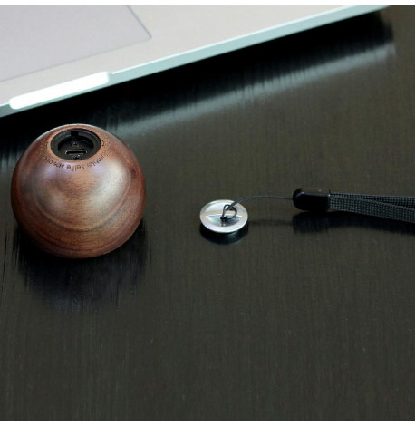 Портативна Bluetooth колонка Gingko Tumbler Selfi (горіх)