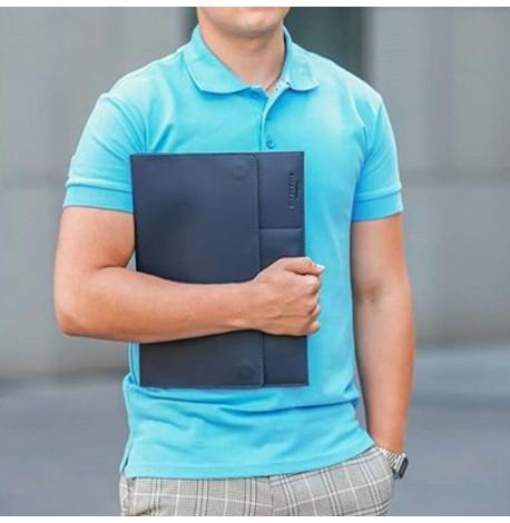 Кожаная папка для документов А4 на магнитах (темно-синяя)