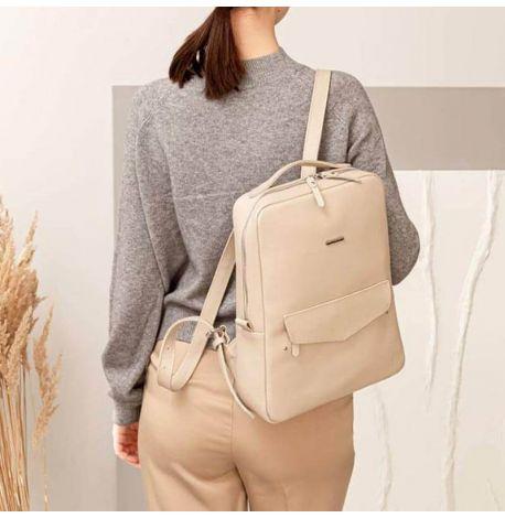 Городской кожаный женский рюкзак Cooper (бежевый)