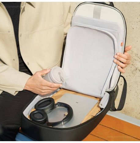 Рюкзак-антикрадій XD Design Bobby Edge (чорний)