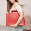 Женская кожаная сумка для ноутбука и документов (красный)