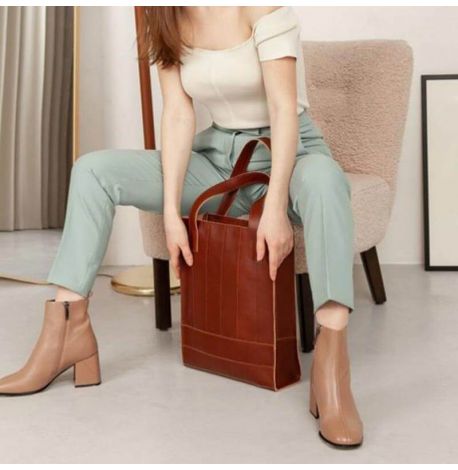 Женская кожаная сумка-шоппер «Бэтси» (светло-коричневая) кожа Krast