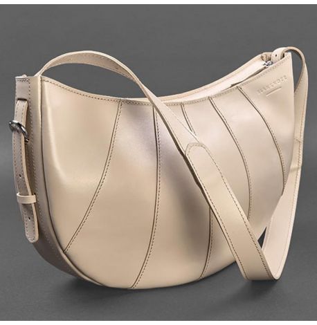 Кожаная женская сумка «Круассан» (светло-бежевая) кожа krast