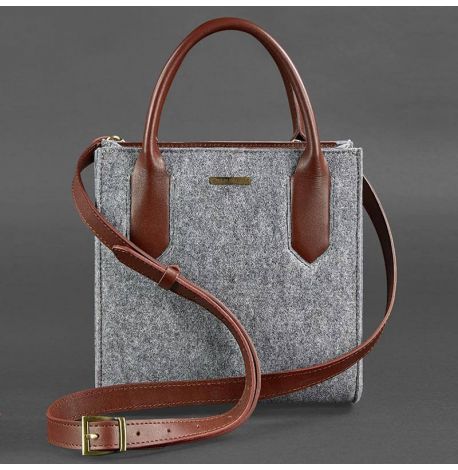 Жіноча фетрова сумка крос-боді зі шкіряними вставками (сіра-коричнева)