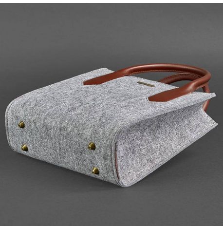 Жіноча фетрова сумка крос-боді зі шкіряними вставками (сіра-коричнева)