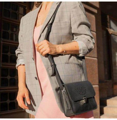 Женская кожаная сумка "Лилу" (черная) кожа Crazy horse