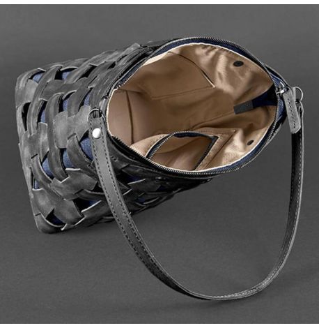 Женская кожаная плетеная сумка «Пазл М» (черная) кожа Crazy Horse