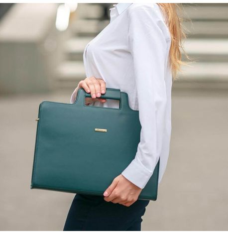 Женская кожаная сумка для ноутбука и документов (зеленая)