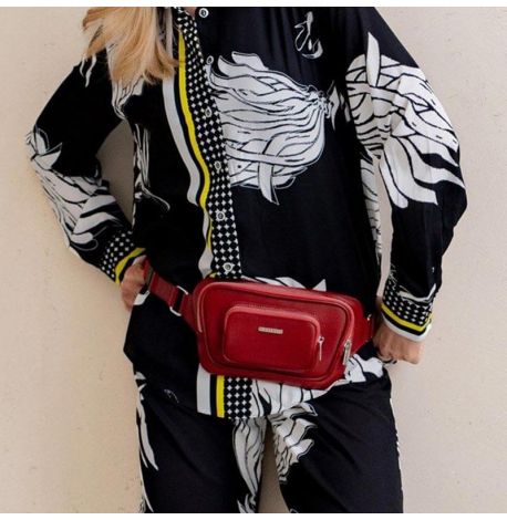 Шкіряна поясна сумка-бананка «Трапеція» (червона)