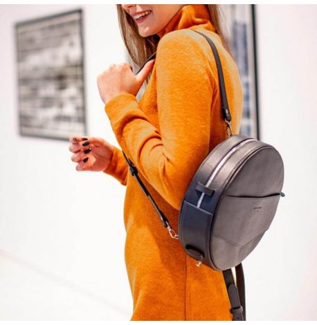 Женская кожаная сумка-рюкзак Maxi (темно-синий)