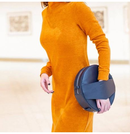 Женская кожаная сумка-рюкзак Maxi (темно-синий)