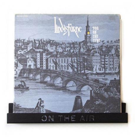 Настінна полиця-дисплей для платівки On the air (чорна)