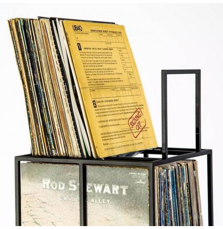 Металевий контейнер для зберігання платівок 4-х поверховий (чорний)