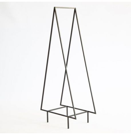 Металлическая дровница высокая треугольная "Елка"