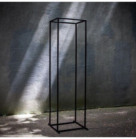 Металева прямокутна дровниця висока