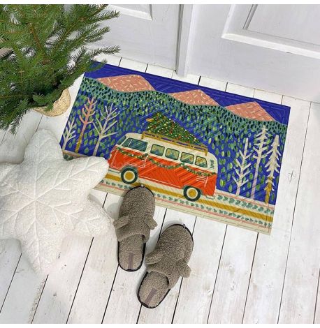 Килимок придверний «Автобус з ялинкою»