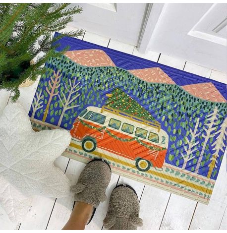 Килимок придверний «Автобус з ялинкою»