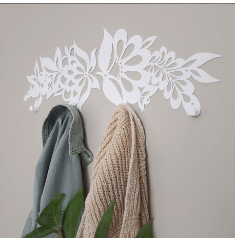 Настінна вішалка для одягу Folk (біла), 72х25 см