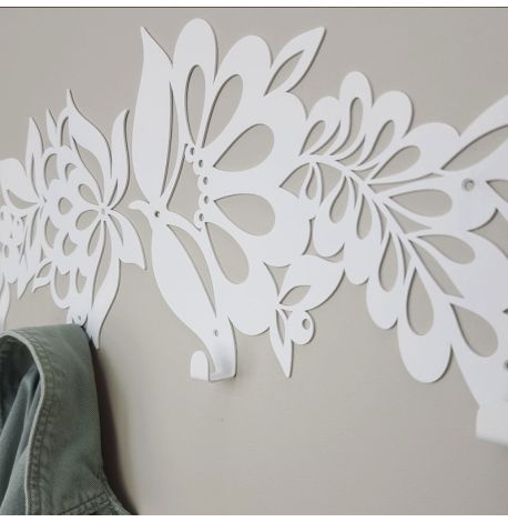 Настінна вішалка для одягу Folk (біла), 72х25 см