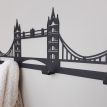 Настінна вішалка для одягу Tower Bridge (чорна), 50х16 см