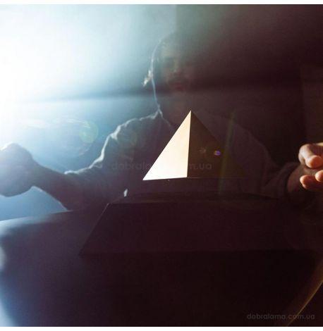 Левітуюча піраміда Flyte Py Black-Gold