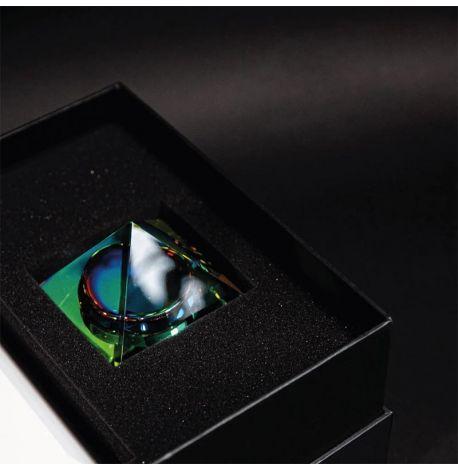 Левітуюча піраміда Flyte Py Crystal Black