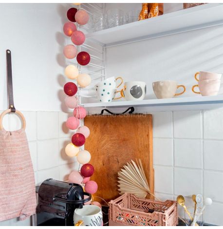 Тайская LED-гирлянда Rosegarden (20 шариков) линия на батарейках