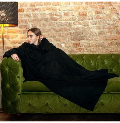 Плед с рукавами флисовый (черный) 180х150 см