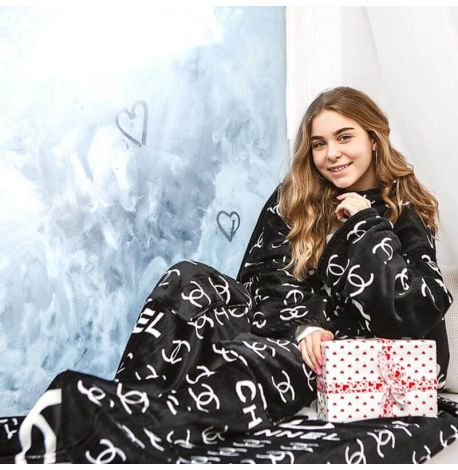 Плед с рукавами из микрофибры "Шанель" 200х160 см