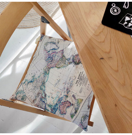 Подушка на стілець із зав'язками «Мапа»