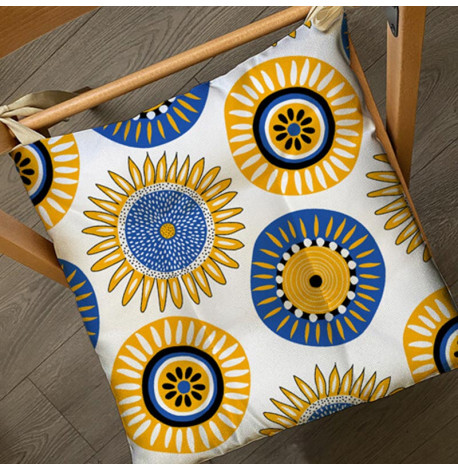 Подушка на стул с завязками «Подсолнухи»