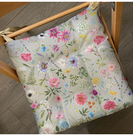 Подушка на стул с завязками «Цветочное настроение»