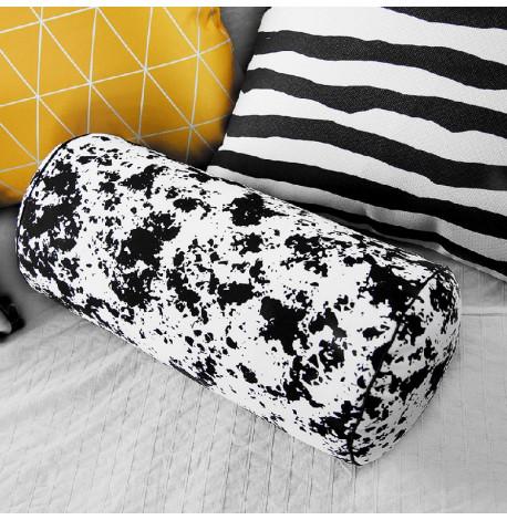 Подушка-валик "Черные пятна на белом фоне"